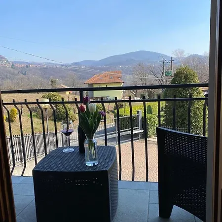 Il Tulipano Casa vacanze Pettenasco